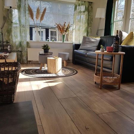 Chalet 2 Pers Met Hottub - Aan De Bosrand - Ijsselmeer - Gaasterland - Bos Rijs Dış mekan fotoğraf